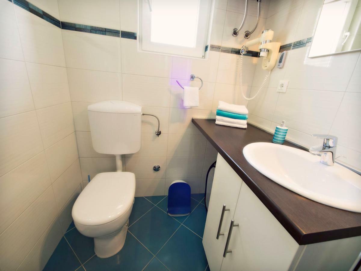 Apartmani Fortuna Zlarin Bagian luar foto