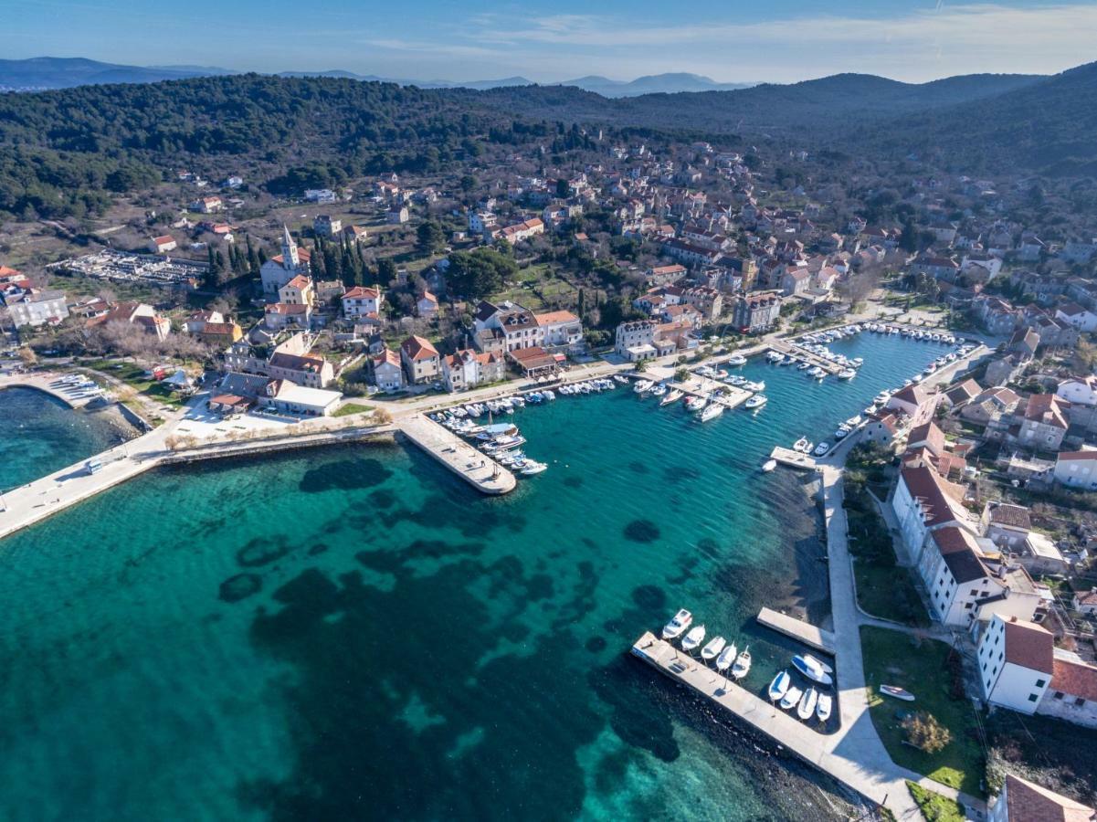 Apartmani Fortuna Zlarin Bagian luar foto
