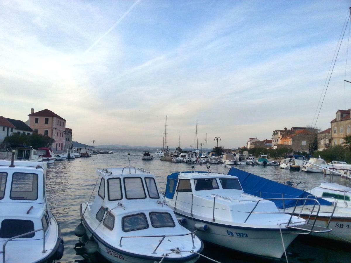 Apartmani Fortuna Zlarin Bagian luar foto